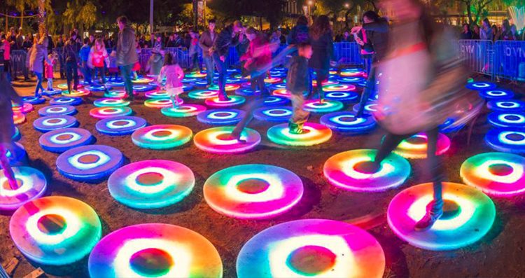 آبنمای اینتراکتیو (سنسوردار)